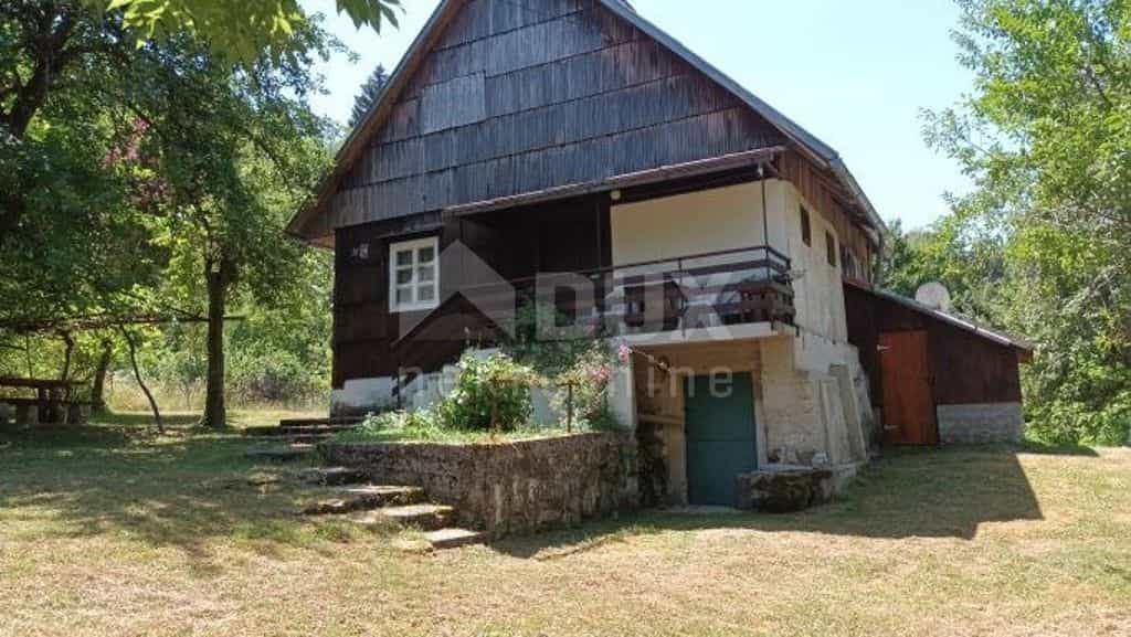 casa en Osilnica, Osilnica 11015228