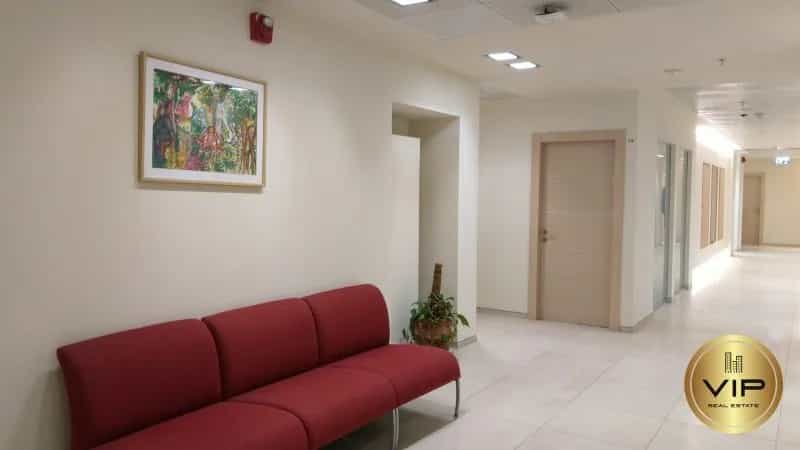 Office in Bene Beraq, HaBarzel Street 11016016