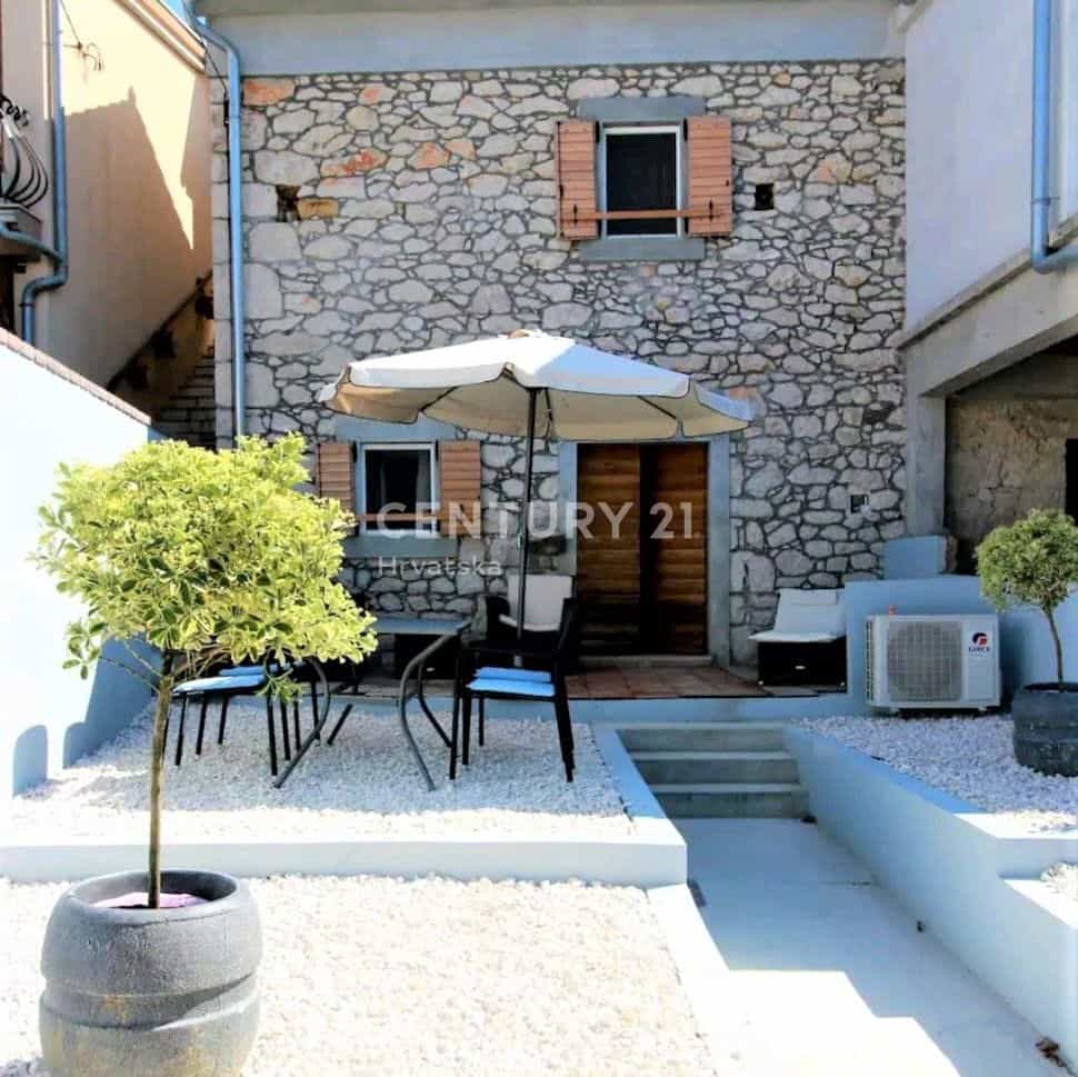 casa en Gornje Petrcane, Zadarska Županija 11016133
