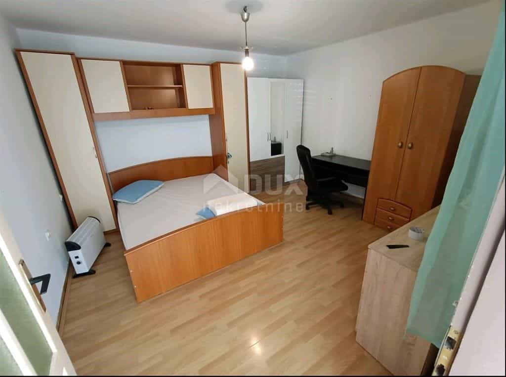 Condominium in Rijeka, Primorsko-goranska županija 11016250