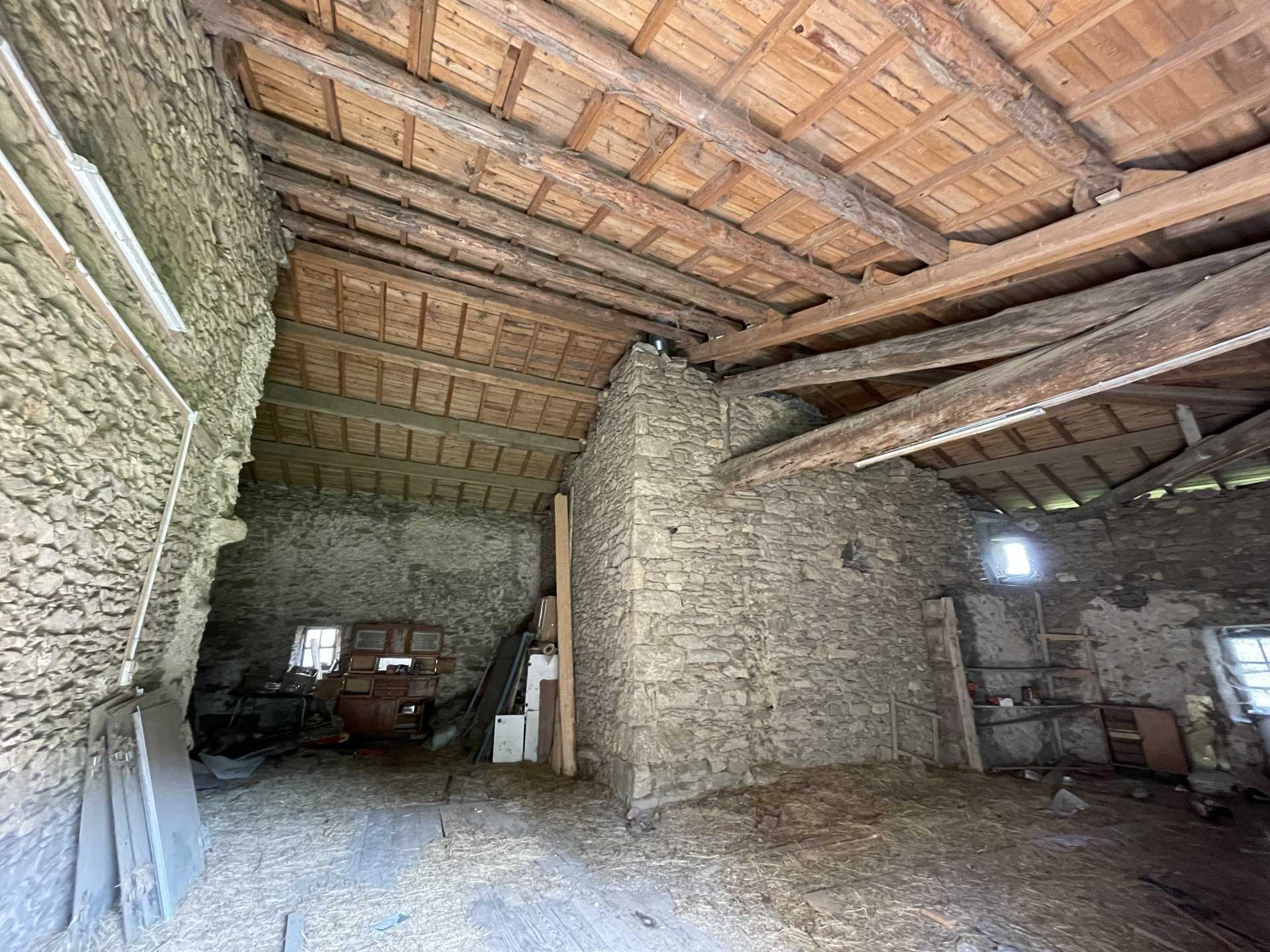 Dom w Pelussin, Owernia-Rodan-Alpy 11017307