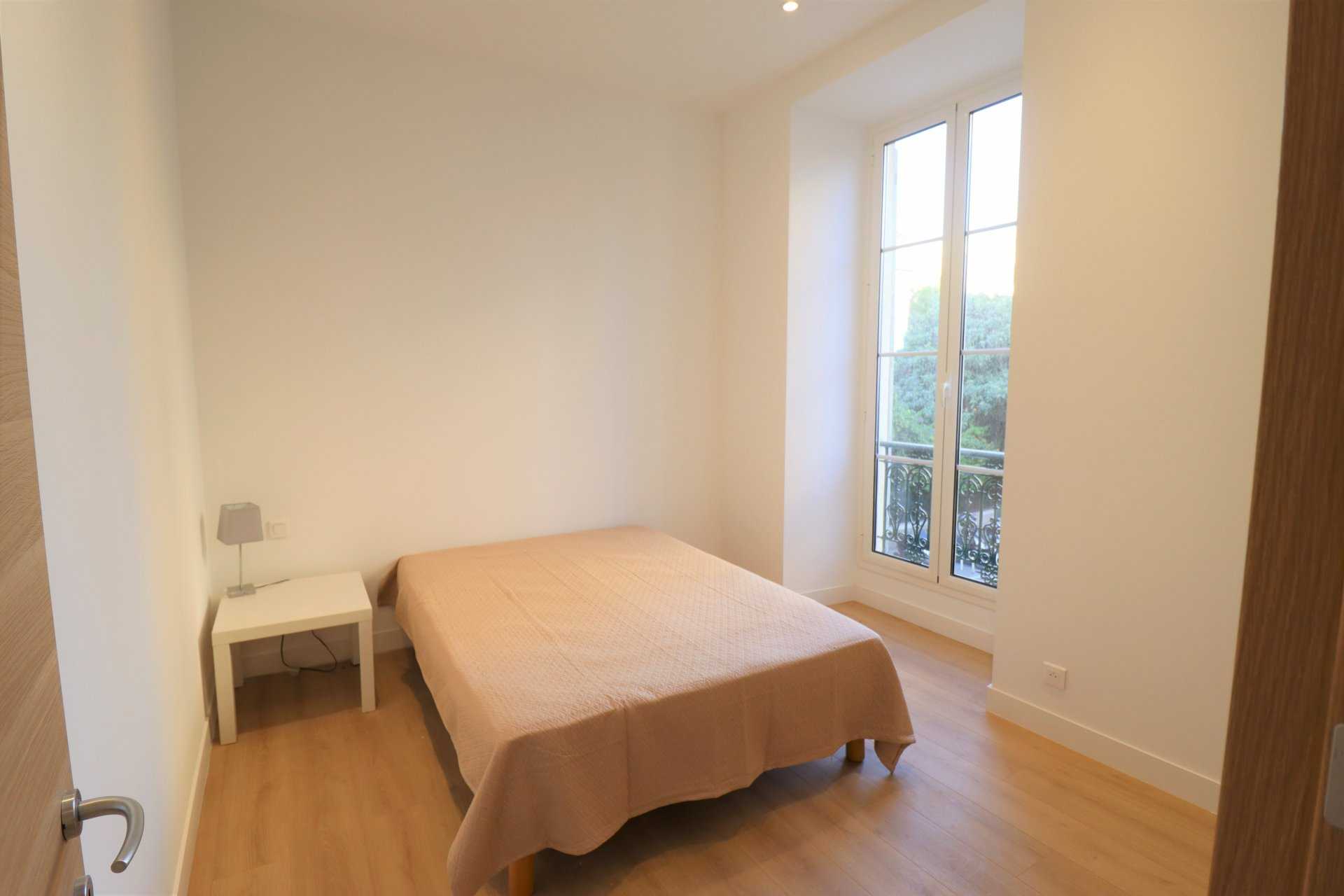 公寓 在 Nice, Alpes-Maritimes 11017453