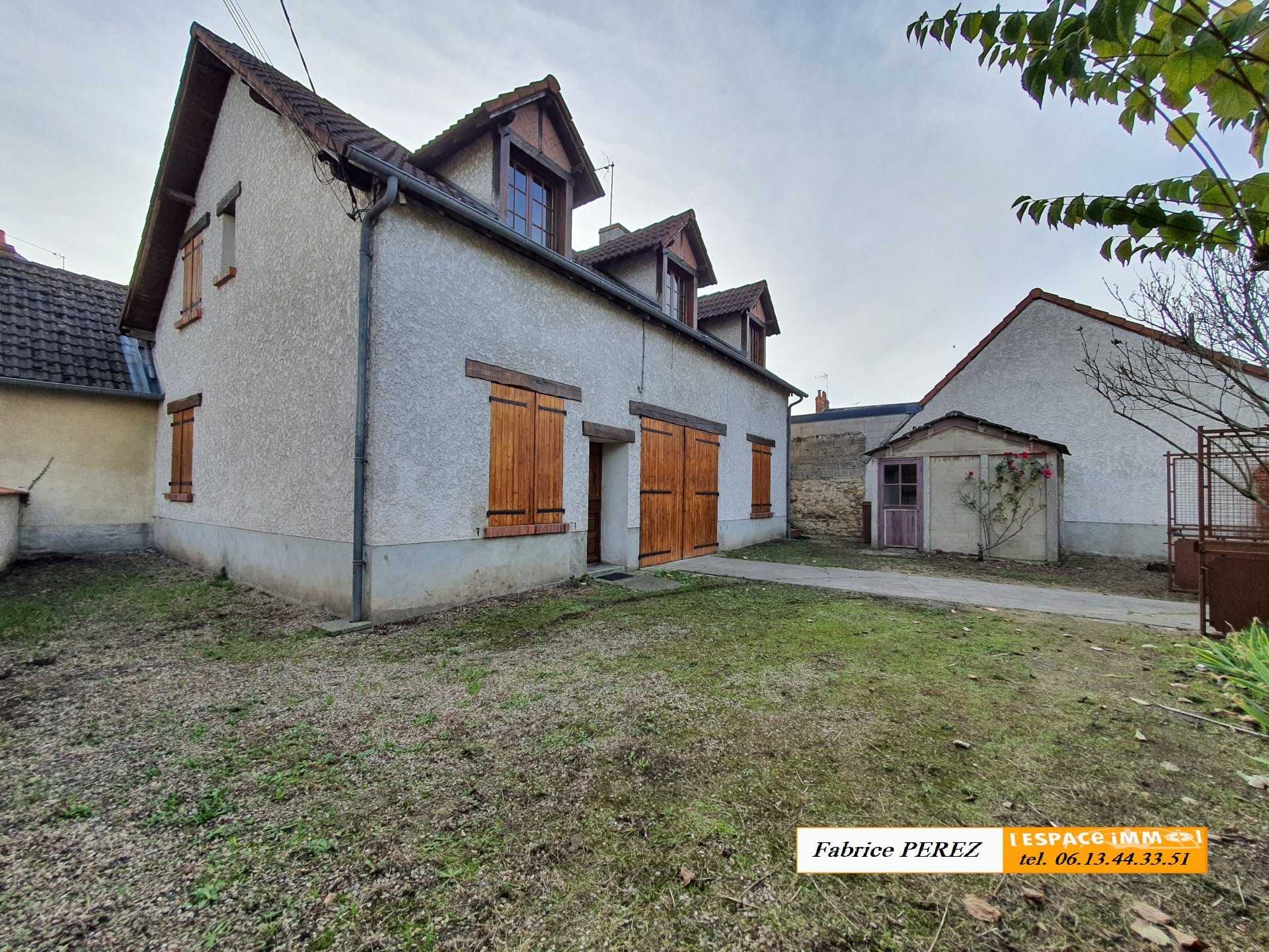Haus im Vierzon, Centre-Val de Loire 11019338