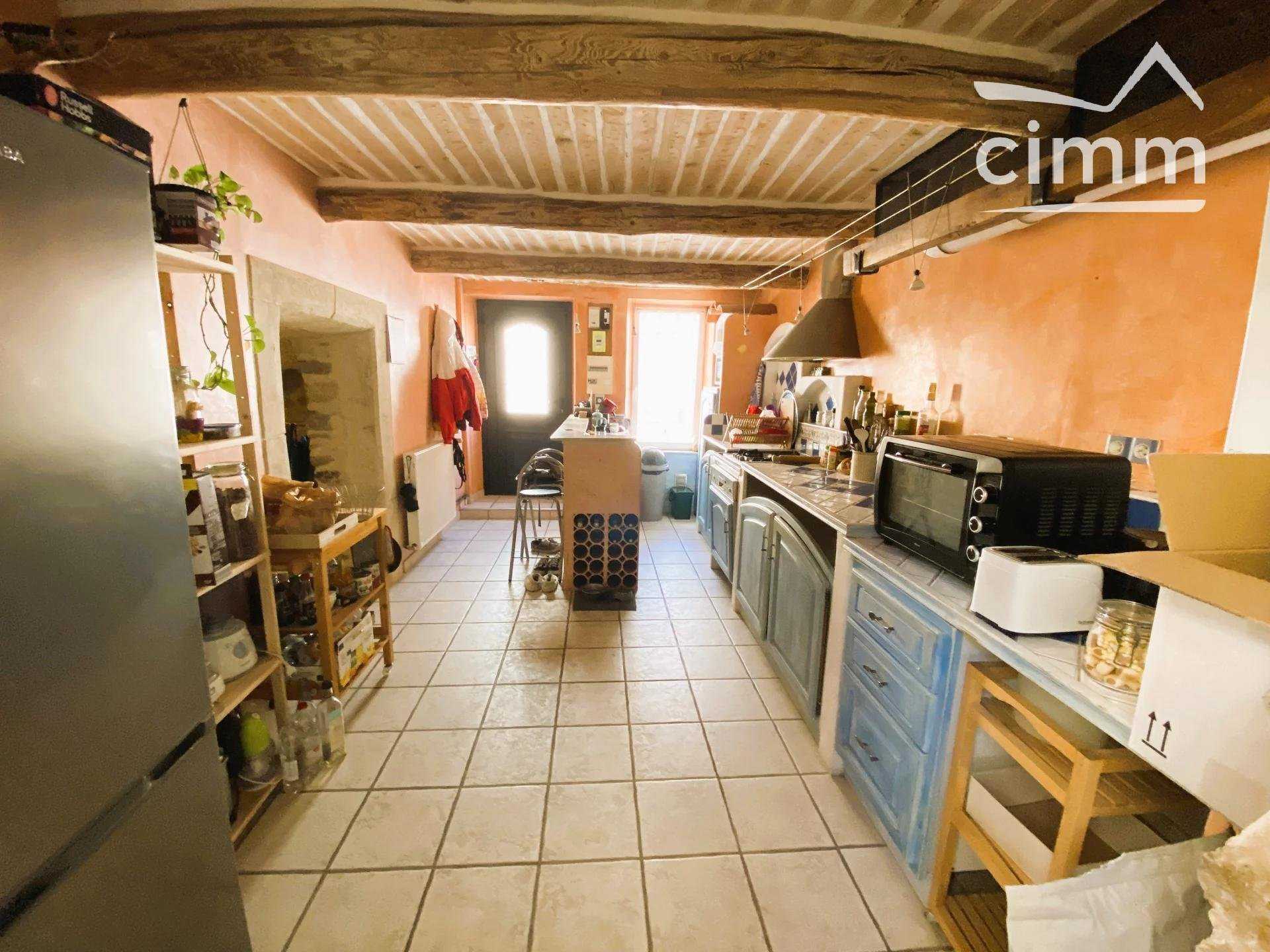 House in Chateau-Arnoux-Saint-Auban, Provence-Alpes-Cote d'Azur 11019634