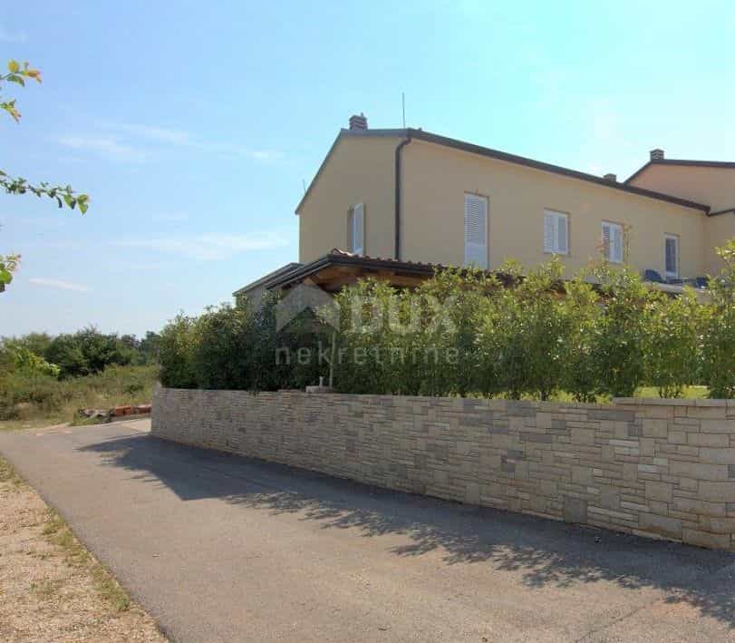 House in Novigrad, Istarska Zupanija 11019966