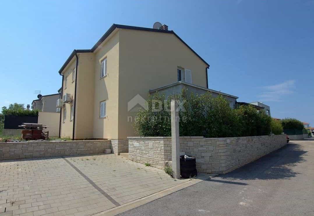 House in Novigrad, Istarska Zupanija 11019966