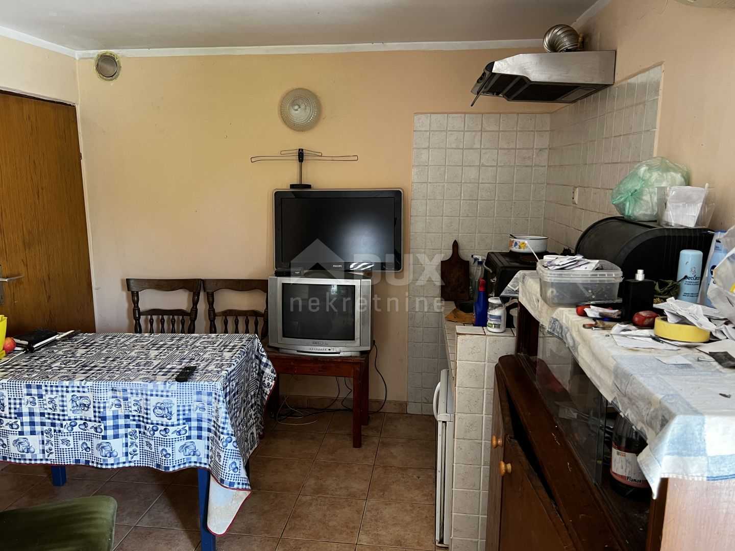 rumah dalam Gostinjac, Primorsko-goranska županija 11026093