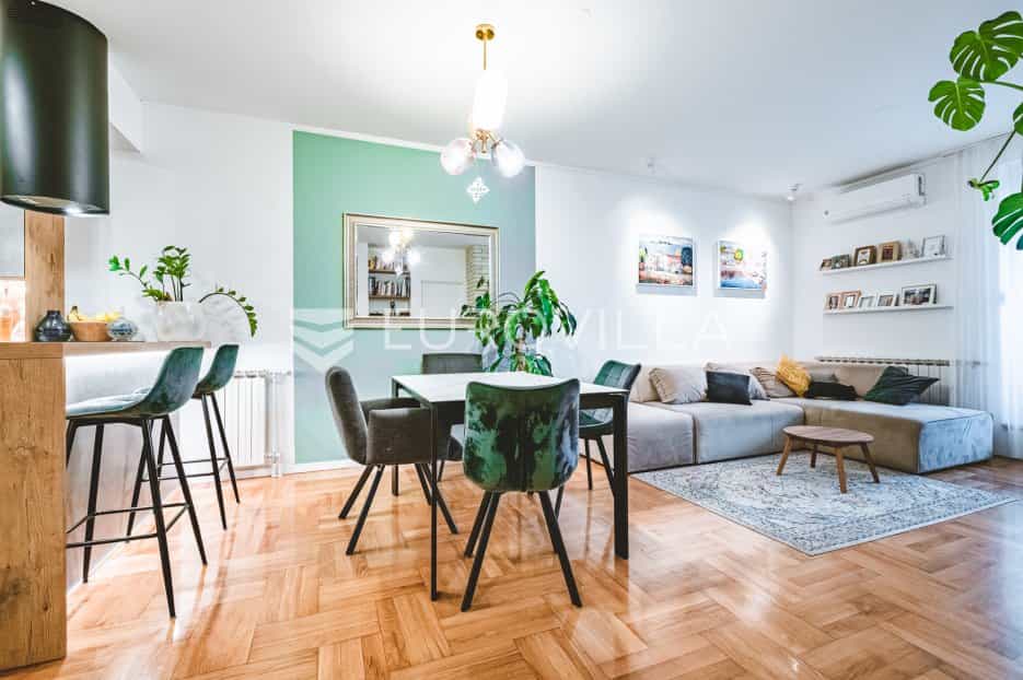 Condominium in Zagreb,  11036784