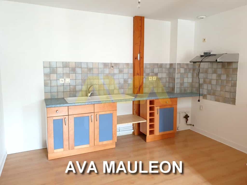 Condominium in Mauleon-Licharre, Nouvelle-Aquitaine 11040994