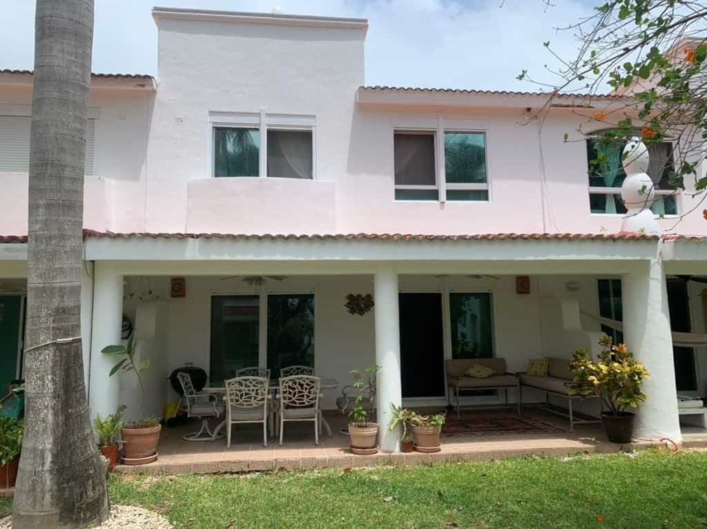 casa en Playa del Carmen, Quintana Roo 11041383