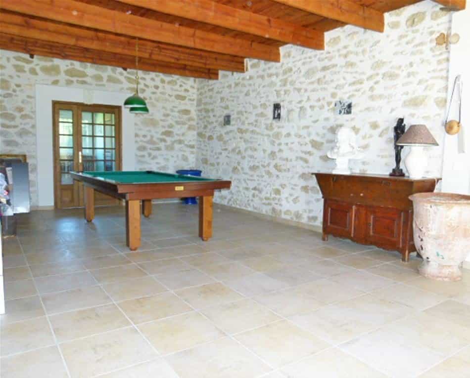 Hus i Graveson, Provence-Alpes-Cote d'Azur 11041574