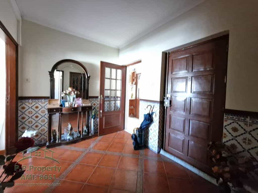 Condominium in Quinta da Cheira, Coimbra 11043172