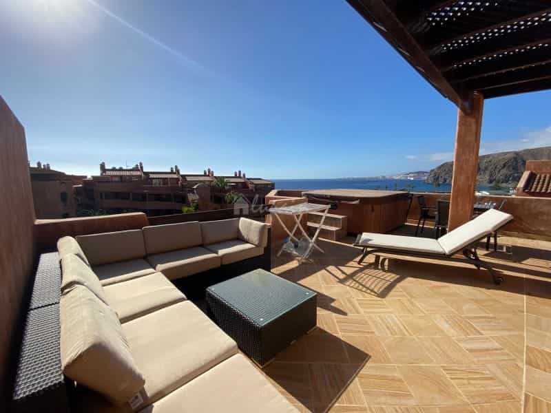 Condominium dans Los Cristianos, Canary Islands 11043188