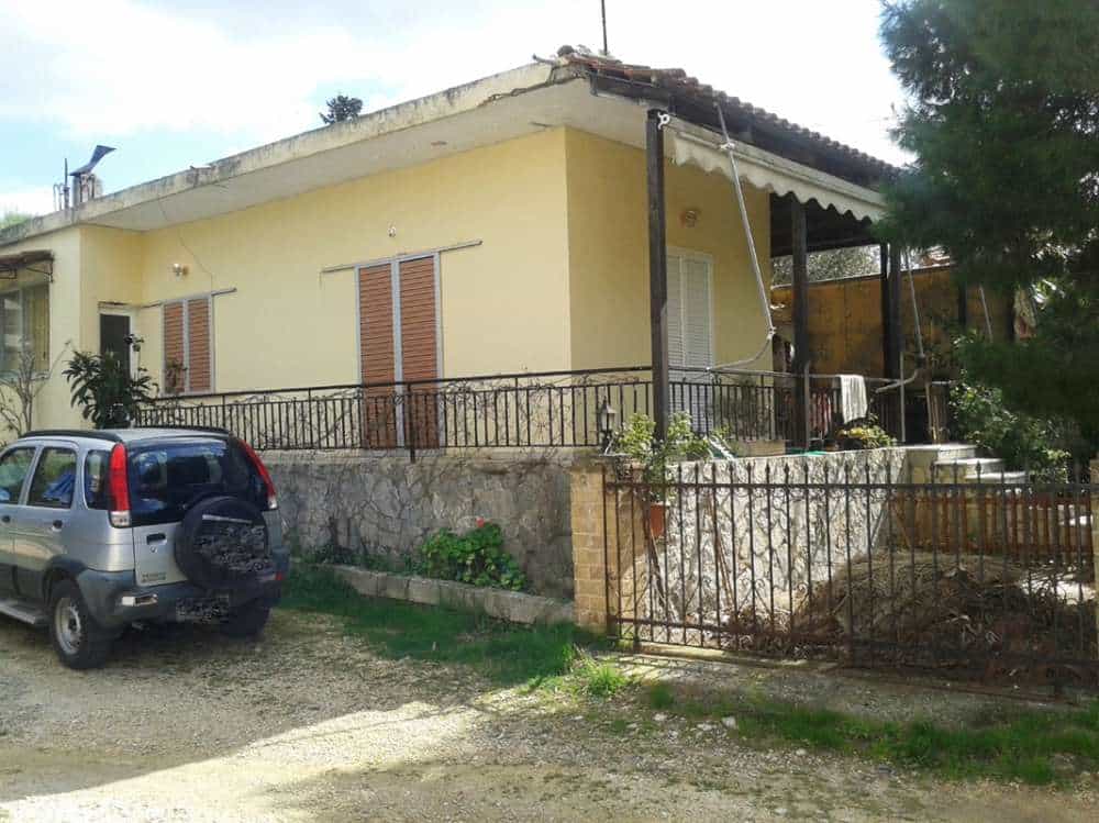 Rumah di Bochali, Ionia Nisia 11043221