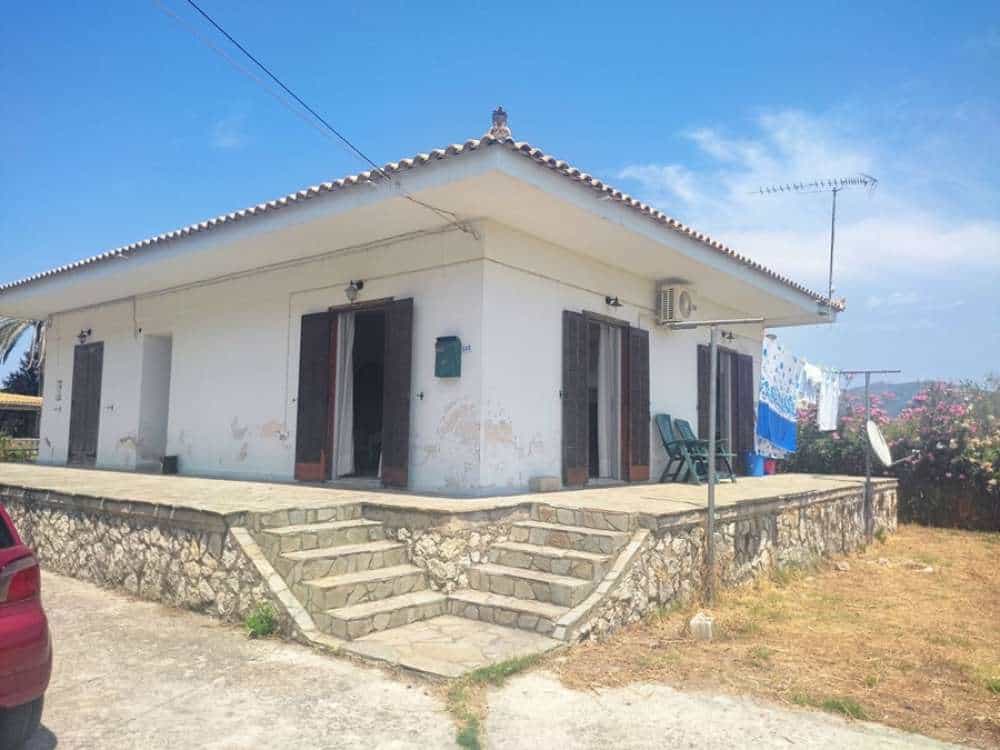 rumah dalam Bochali, Ionia Nisia 11043255