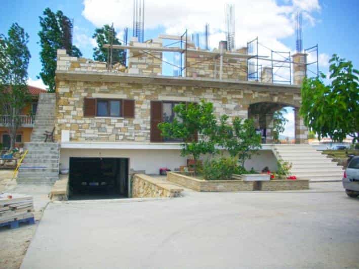 Hus i Bochali, Ionia Nisia 11043350