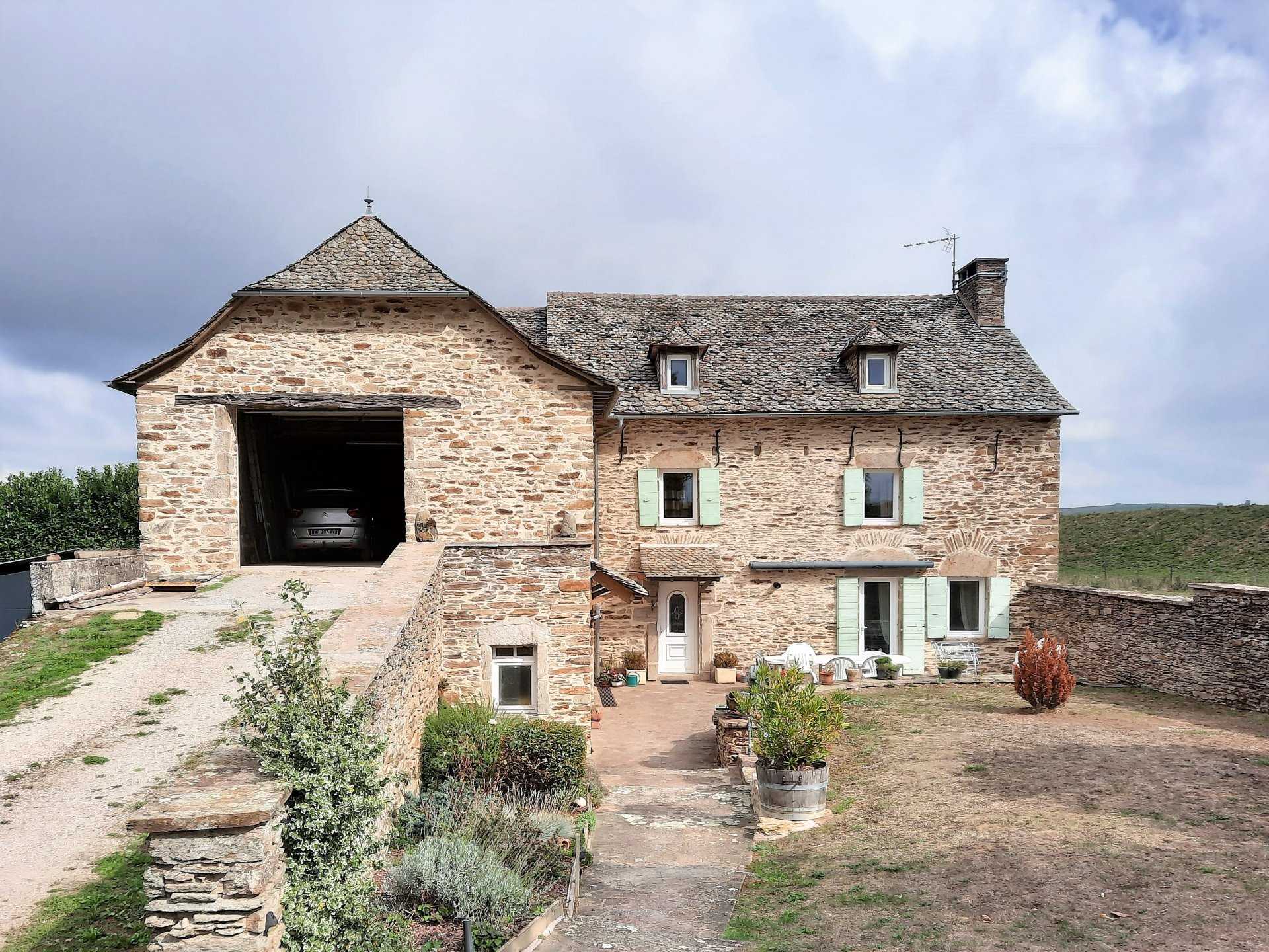 House in Quins, Occitanie 11043396