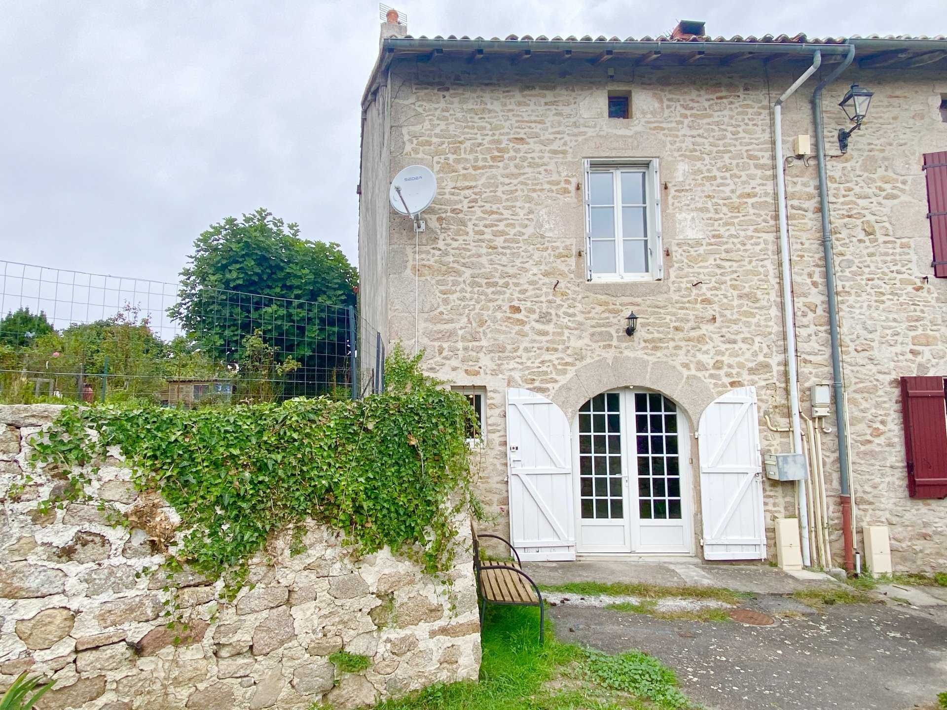 Rumah di Mortemart, Nouvelle-Aquitaine 11043444