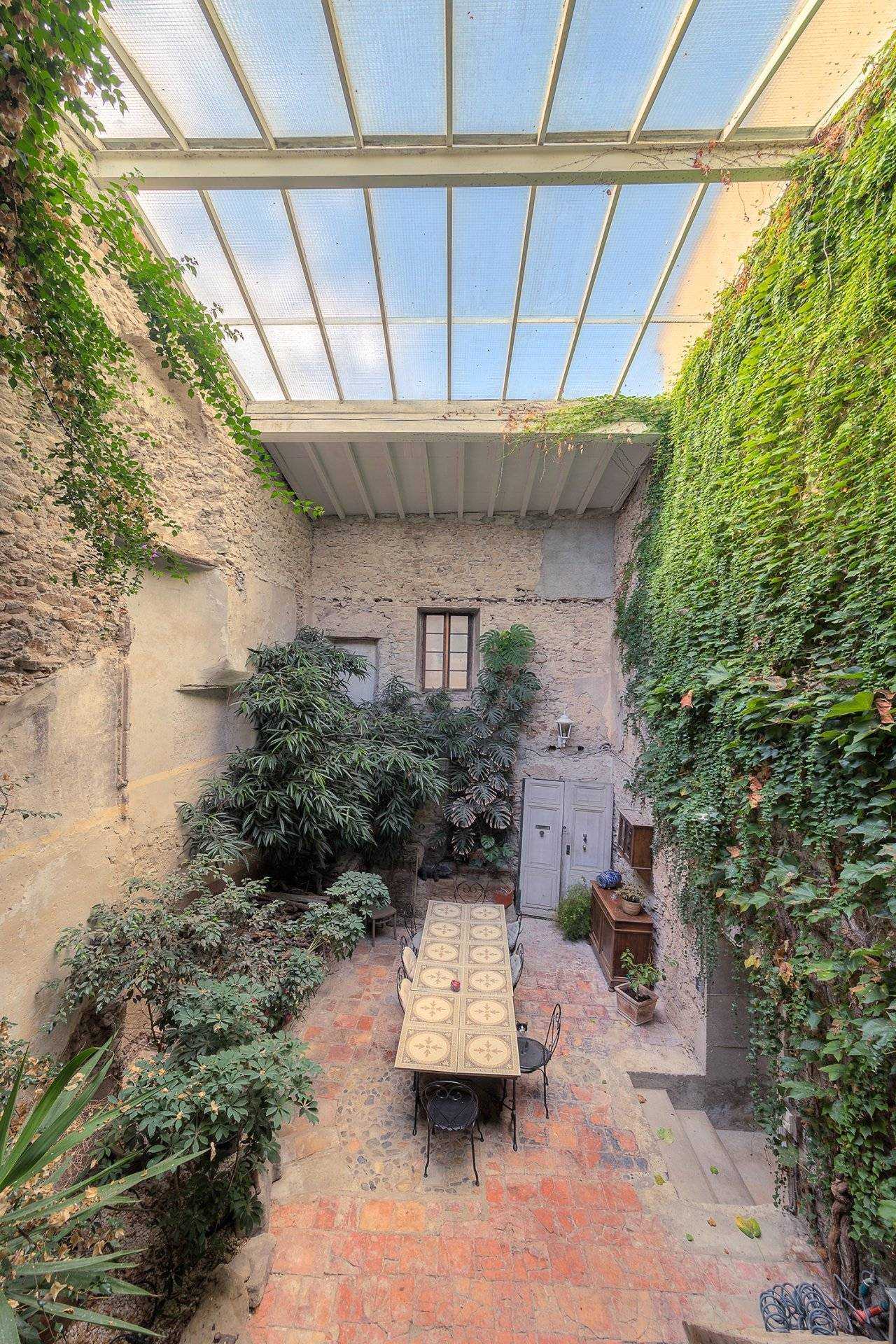 Talo sisään Carcassonne, Occitanie 11043594
