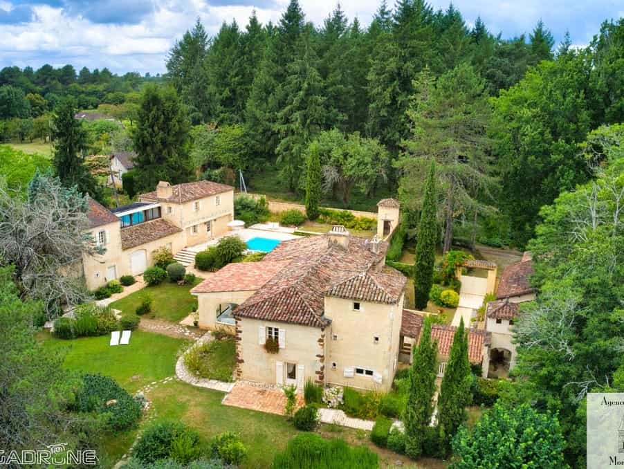 House in Mazeyrolles, Nouvelle-Aquitaine 11043671