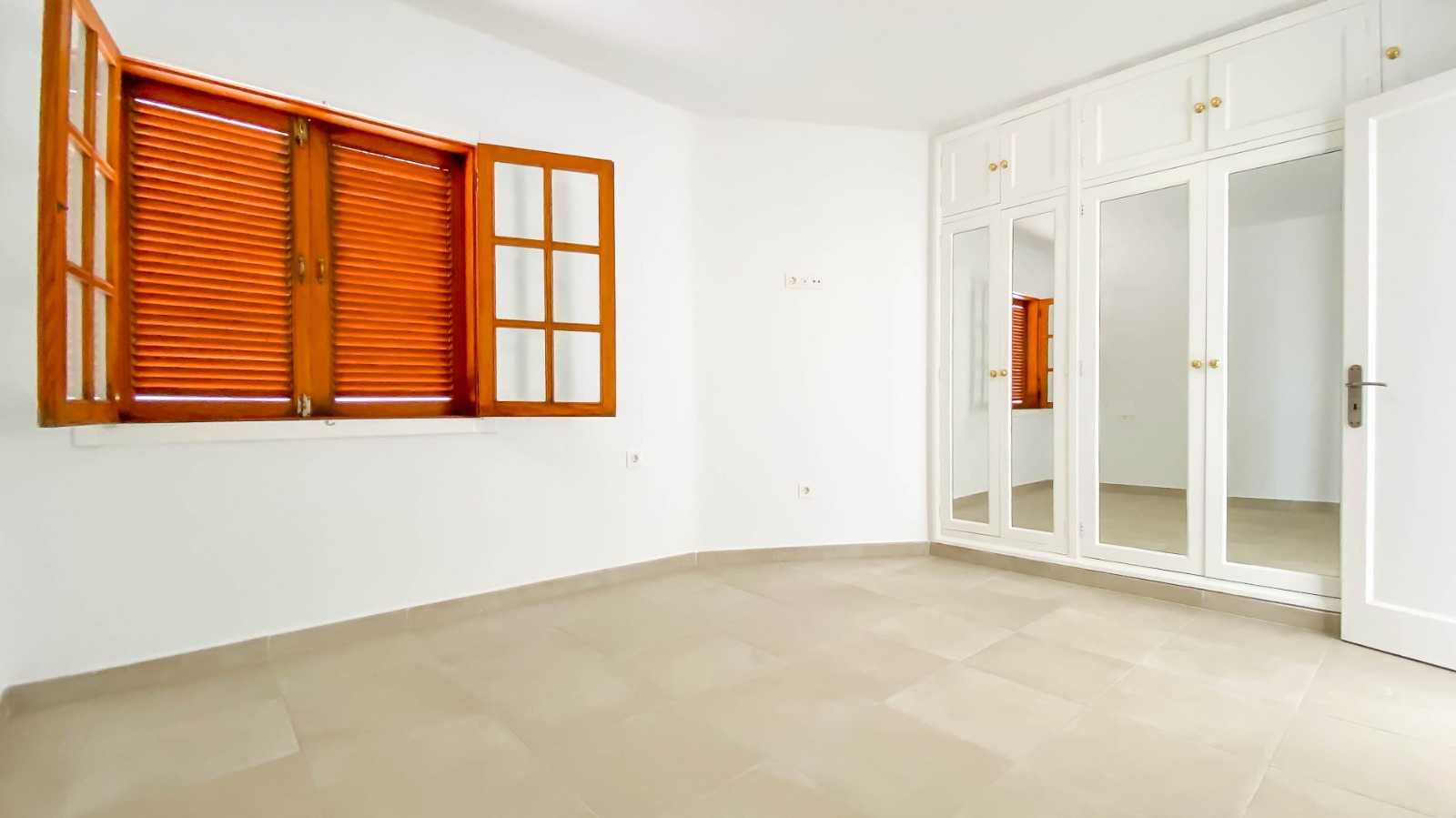 公寓 在 Tías, Canarias 11043814