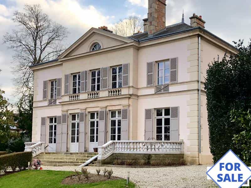 Casa nel Saint-Germain-du-Corbéis, Normandy 11044087