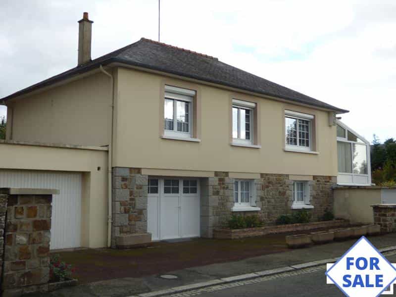 房子 在 Villaines-la-Juhel, 盧瓦爾河地區 11044095