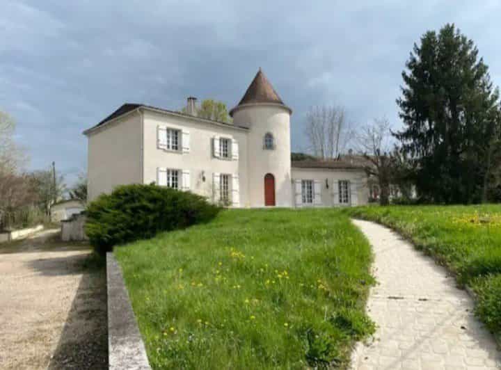 Talo sisään Riberac, Nouvelle-Aquitaine 11044110