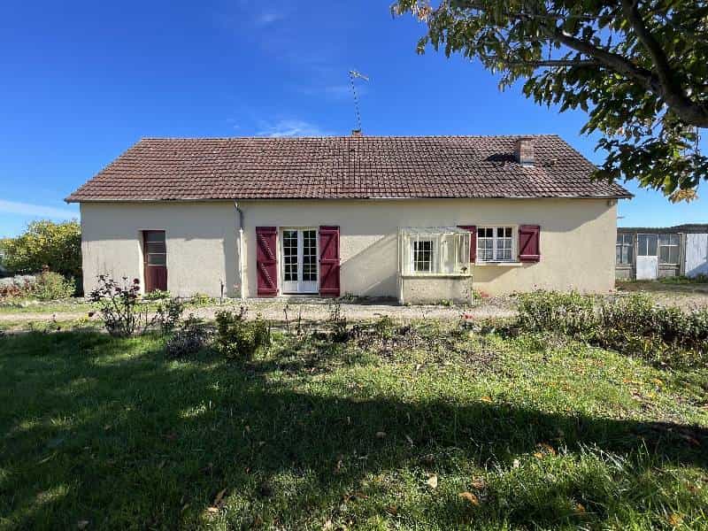 Huis in Urou-et-Crennes, Normandie 11044172