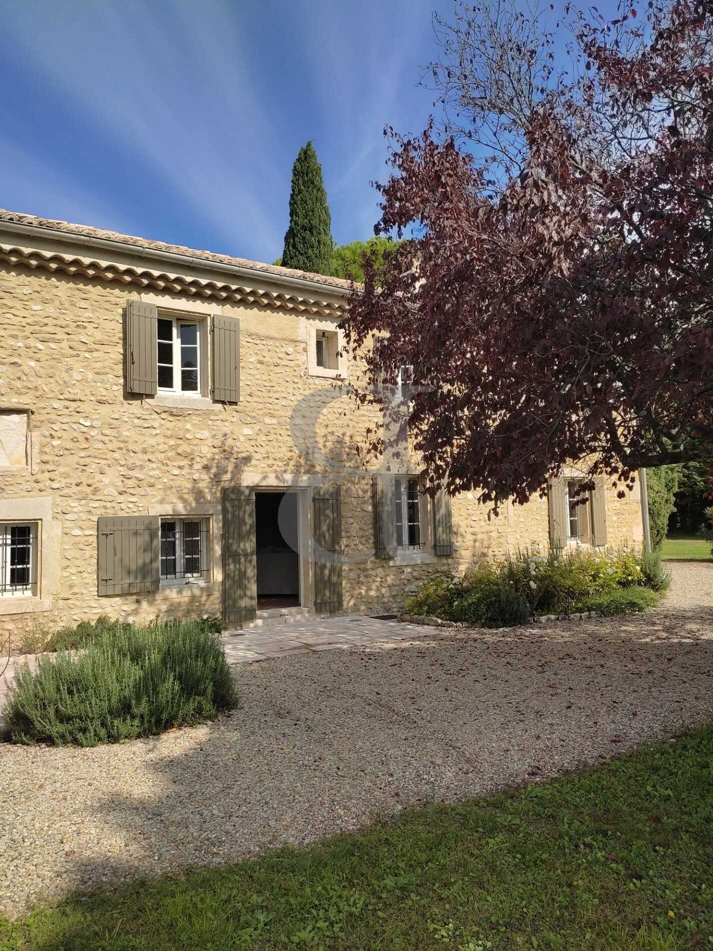 मकान में Visan, Provence-Alpes-Côte d'Azur 11044367