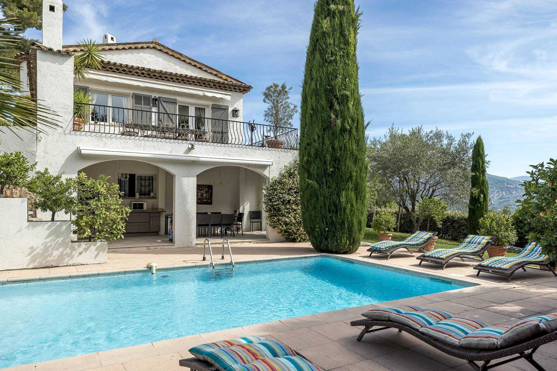 Rumah di Peymeinade, Provence-Alpes-Cote d'Azur 11044589