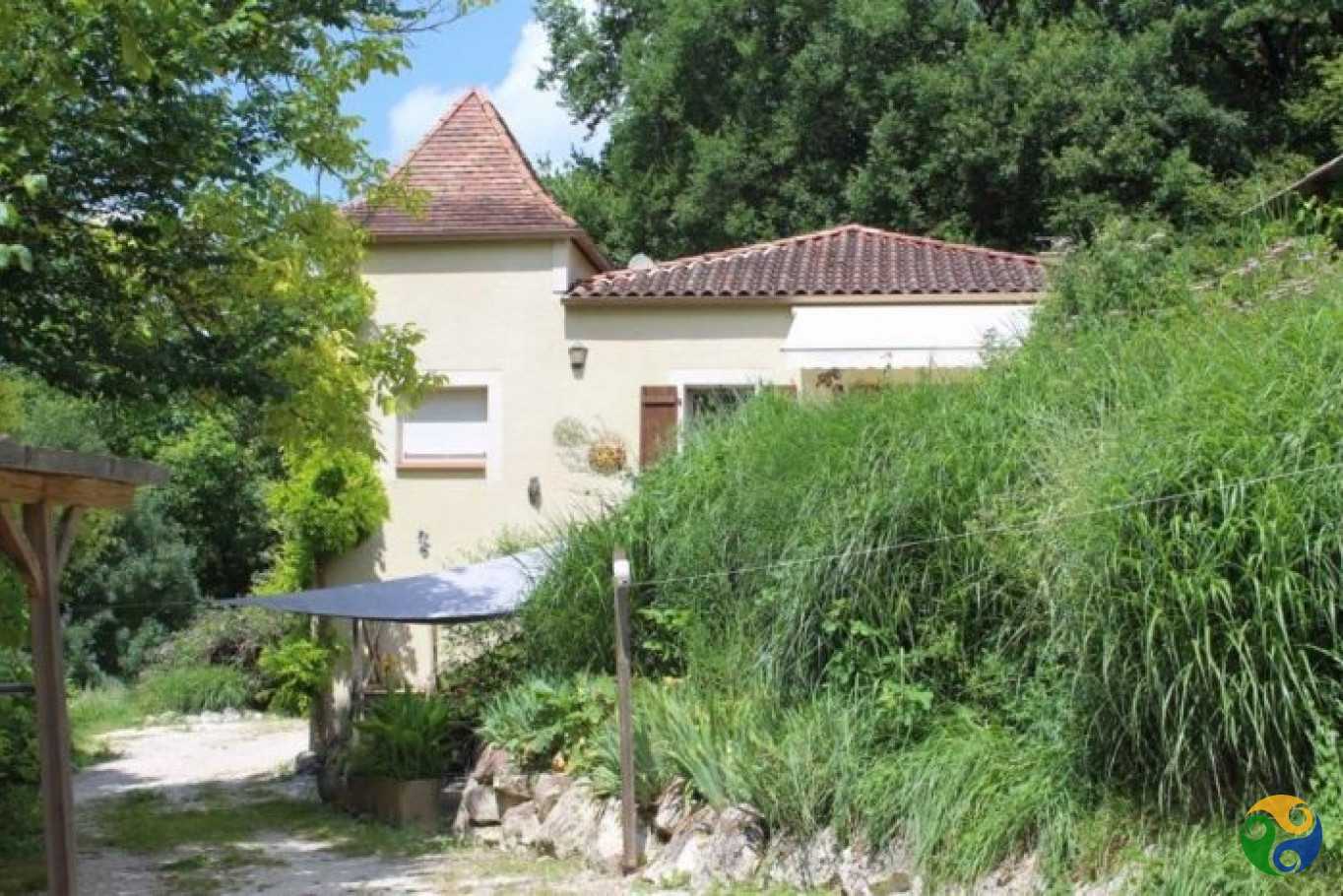 casa no Montcuq-en-Quercy-Blanc, Occitanie 11044684