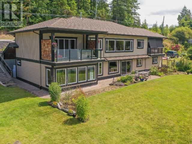 Eigentumswohnung im Westview, British Columbia 11044708