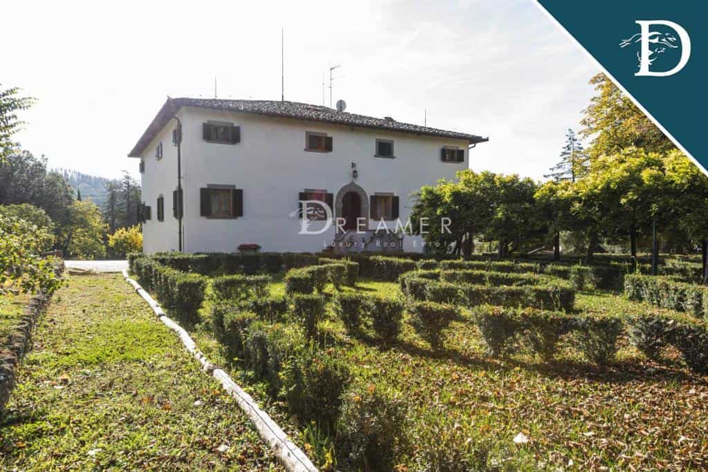 Dom w Castellina in Chianti, Tuscany 11044863