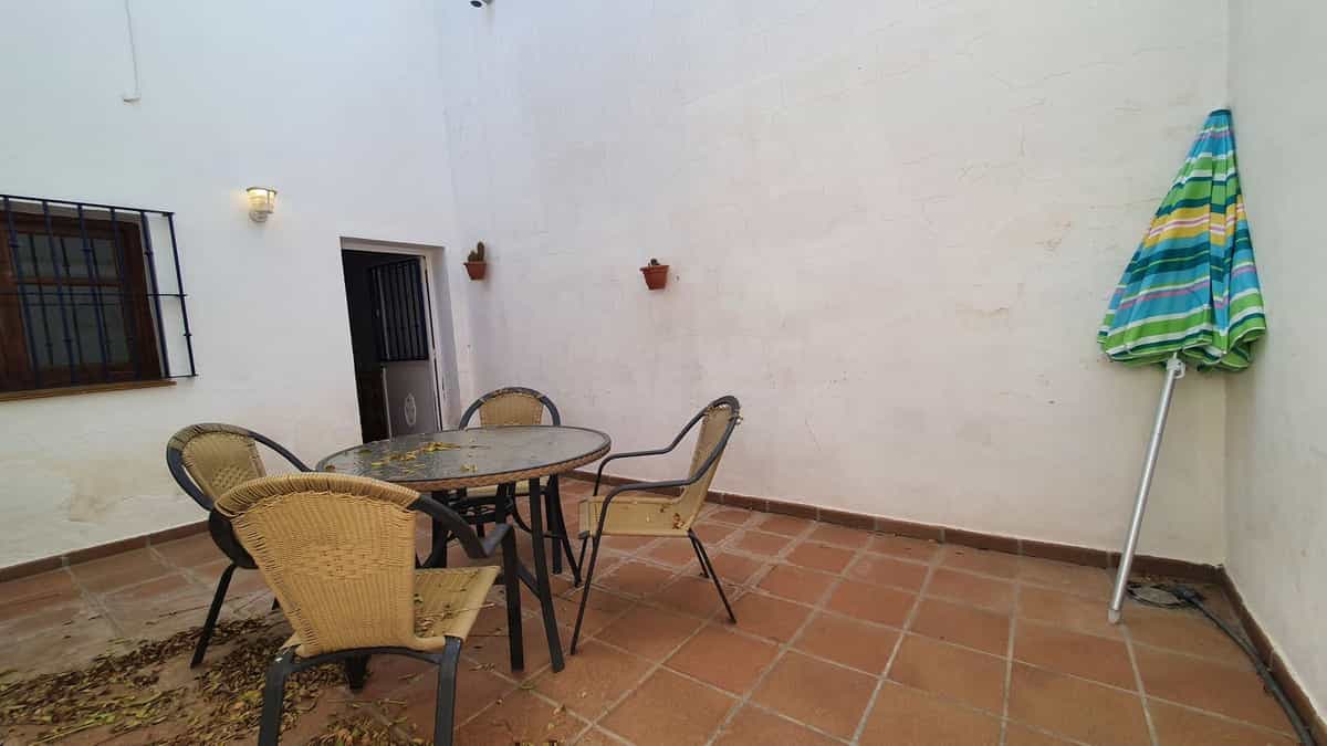 House in Alhaurin el Grande, Andalusia 11045111