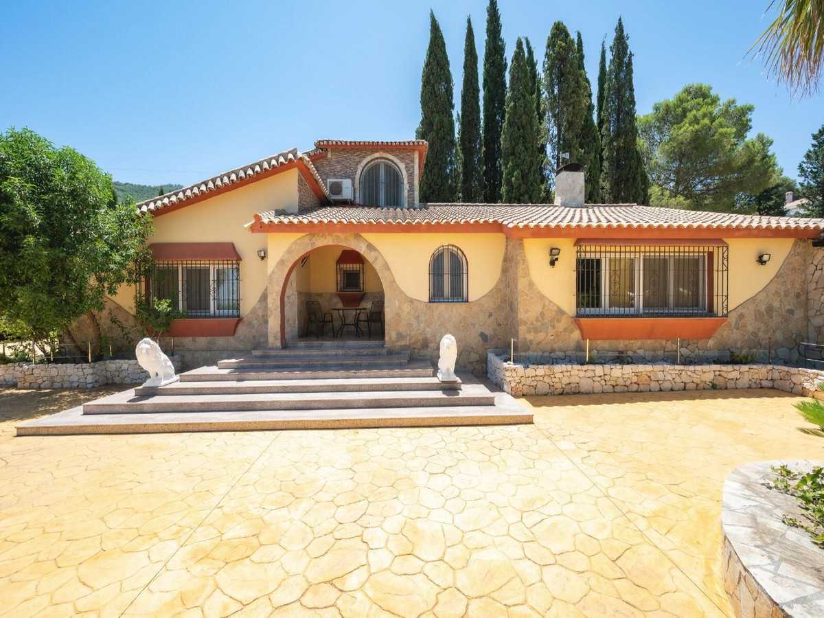 Rumah di Alhaurin el Grande, Andalusia 11045430