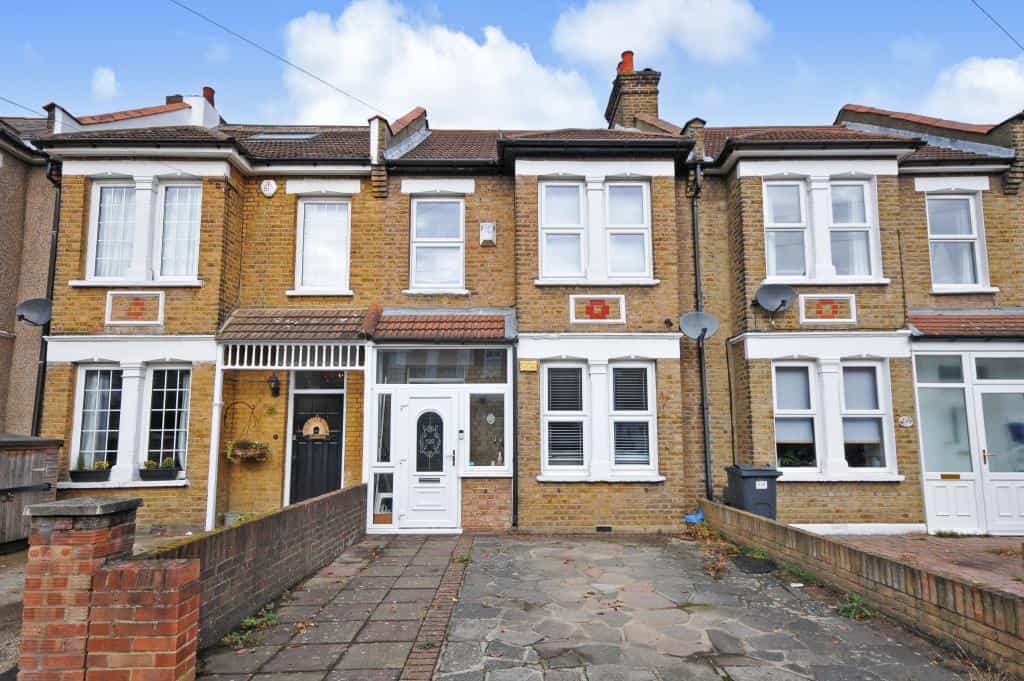 House in Elmers End, Bromley 11046024