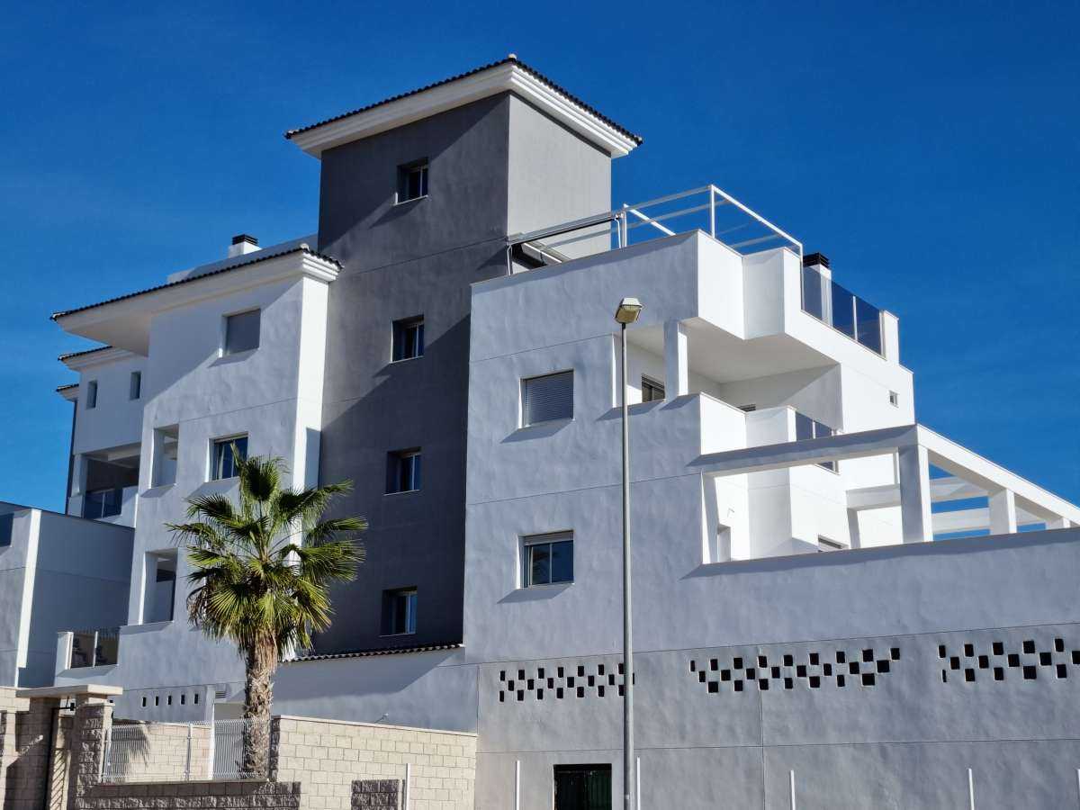 Condominium in Campoamor, Valencia 11047455