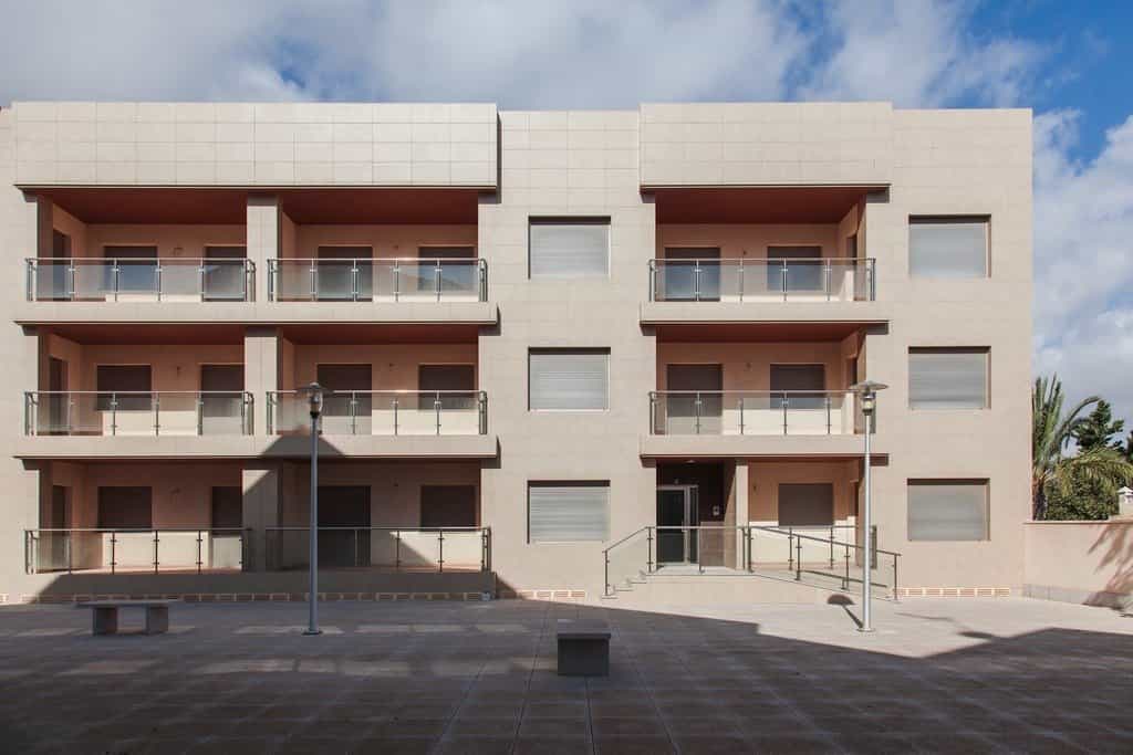 Eigentumswohnung im Los Albaladejos, Murcia 11048472