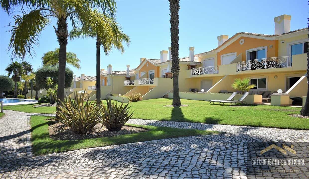 σπίτι σε Quarteira, Faro 11049506