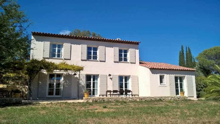 casa no Montauroux, Provença-Alpes-Costa Azul 11049959