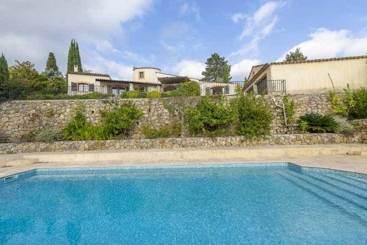 House in Grasse, Provence-Alpes-Côte d'Azur 11049964