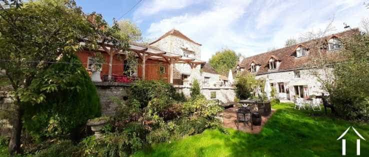 Condominio nel Arnay-le-Duc, Borgogna-Franca Contea 11049973