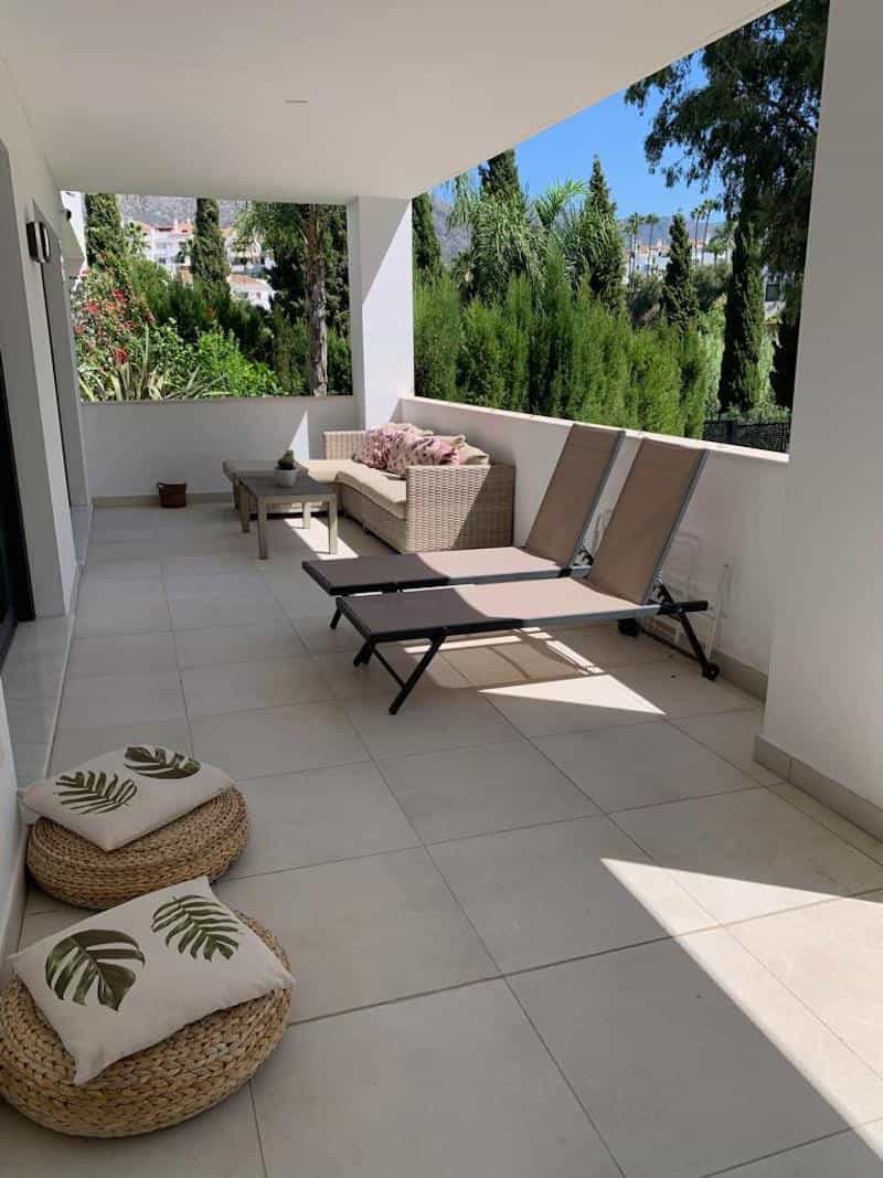 Eigentumswohnung im Marbella, Andalucía 11050109