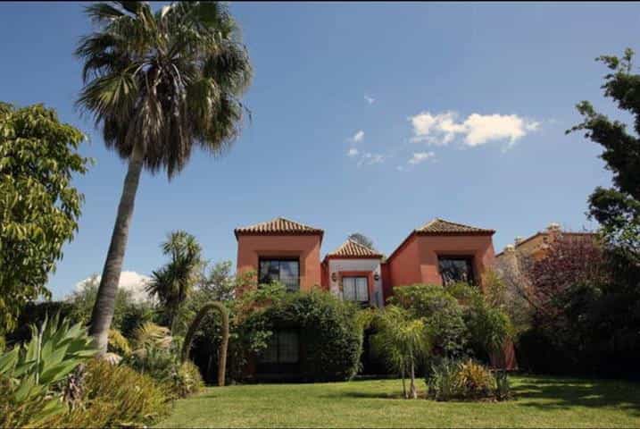 House in Marbella, Andalucía 11050132