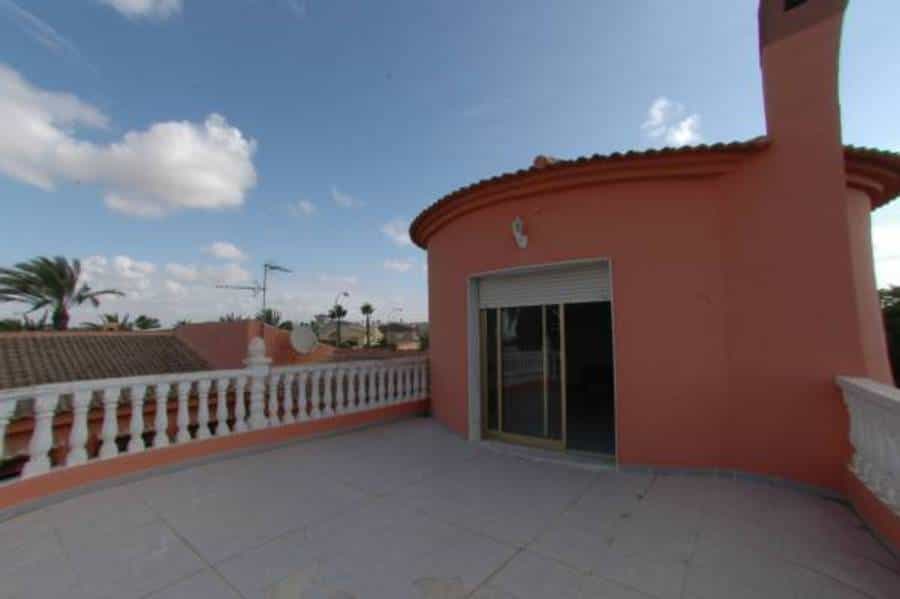 жилой дом в Эль Точино, Валенсия 11050325