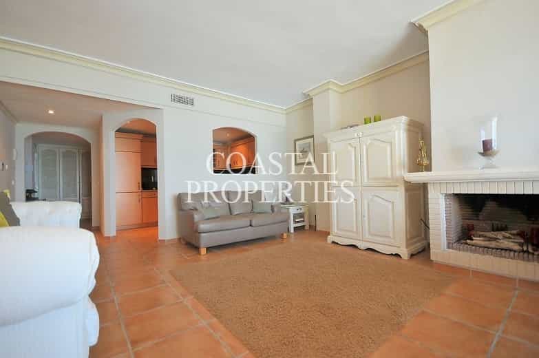 Condominium in , Illes Balears 11050469