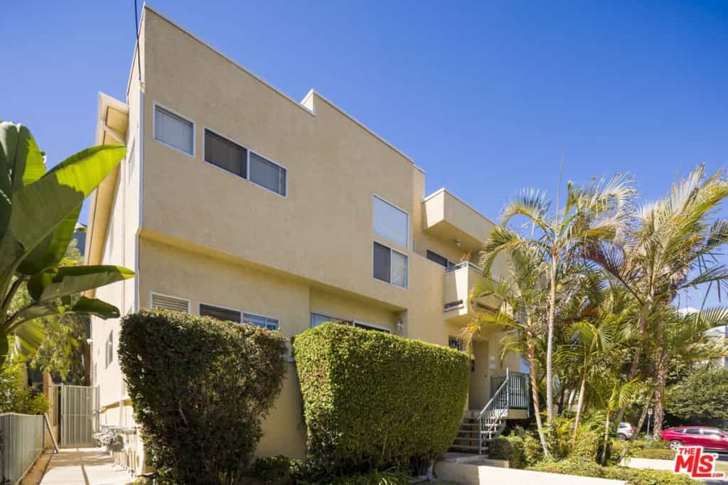 Condominium in Santa Monica, California 11050597