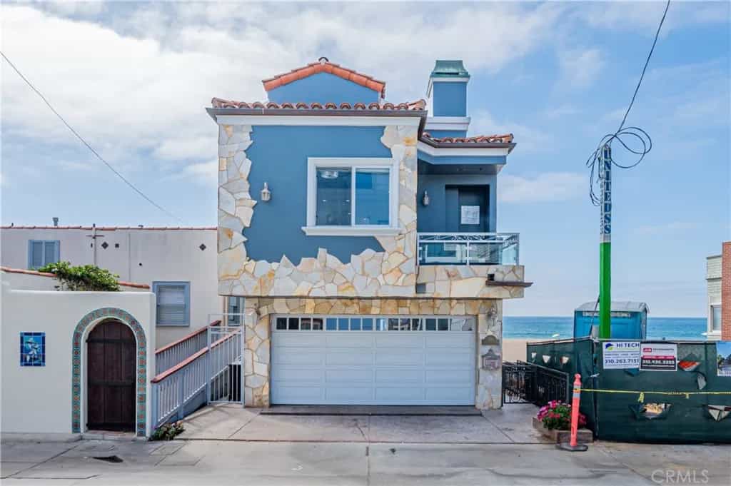 Dom w Hermosa Beach, California 11050634