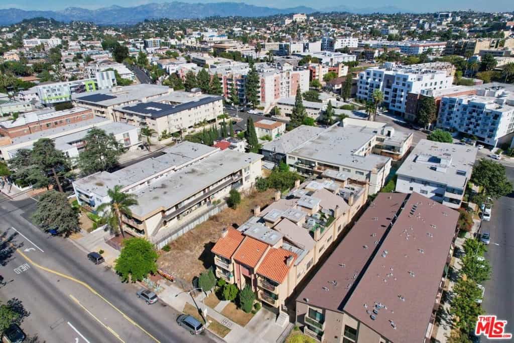 Condominium dans Los Angeles, California 11050703
